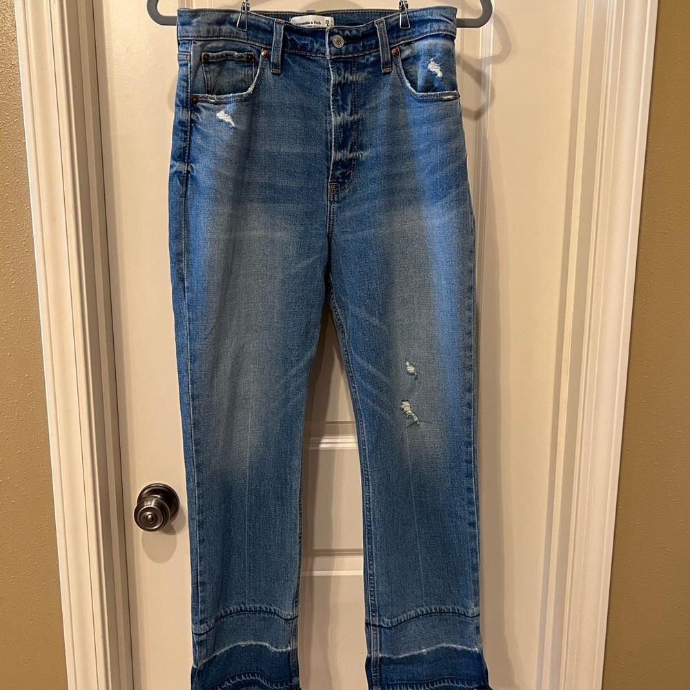Abercrombie Curve Love ankle straight jeans-regular length
